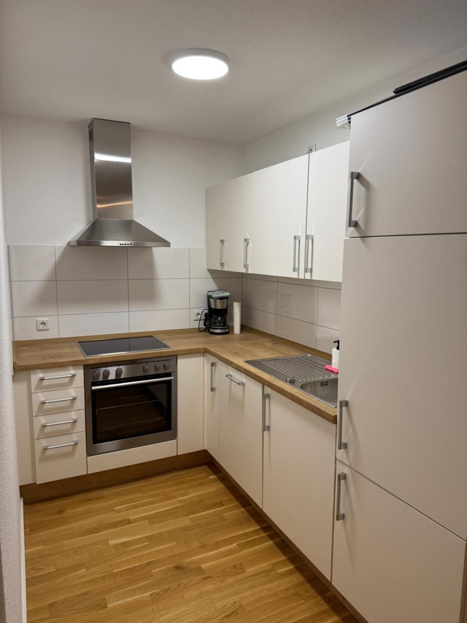 Barrierefreie Wohnung Im Herzen Der Stadt Mit Parkplatz, Wifi Und Tv - Emma Werne Екстер'єр фото